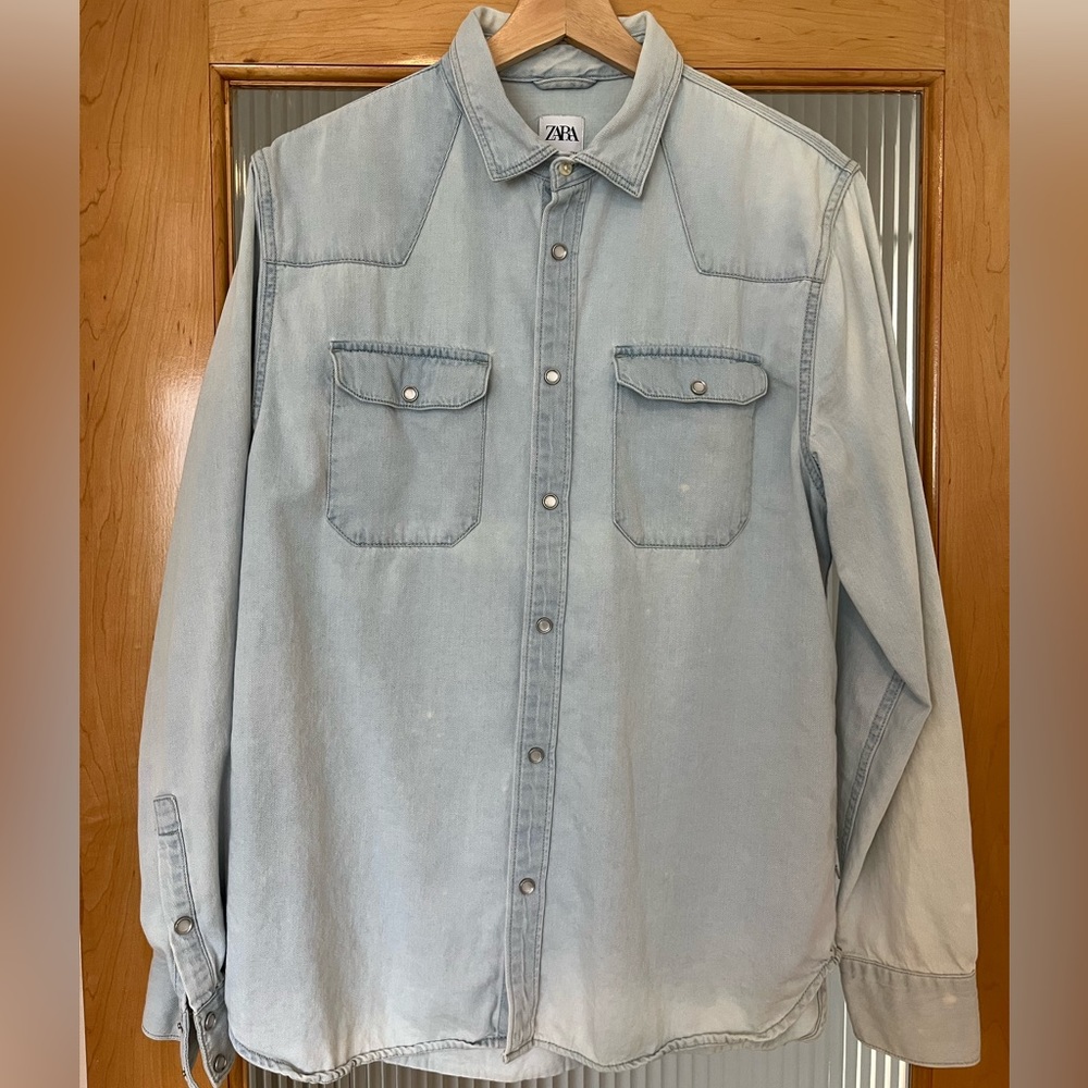 Zara Jean Button Down - Men’s L